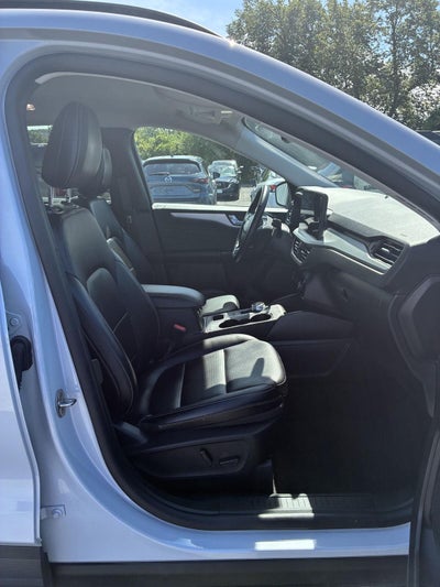 2025 Ford Escape Platinum