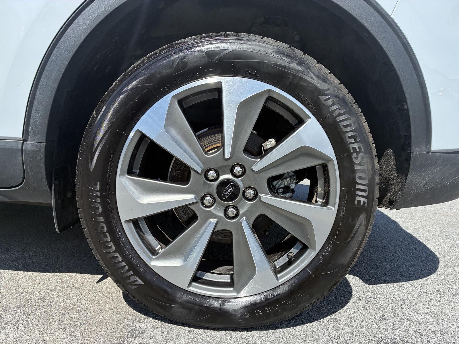 2025 Ford Escape Platinum