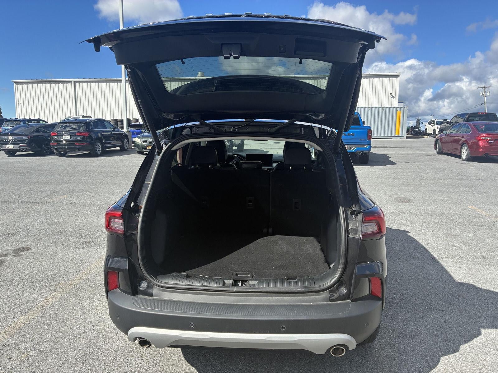 2025 Ford Escape Platinum