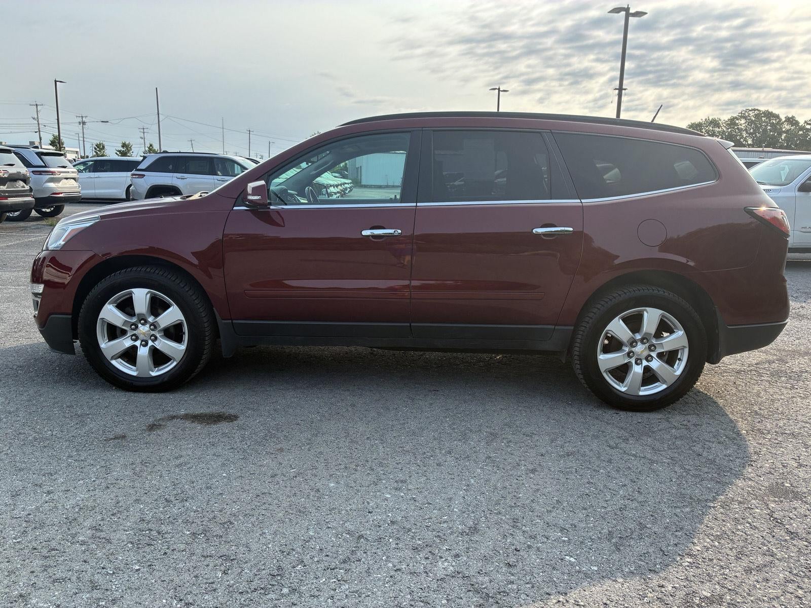 2017 Chevrolet Traverse LT