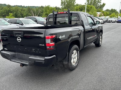 2022 Nissan Frontier S