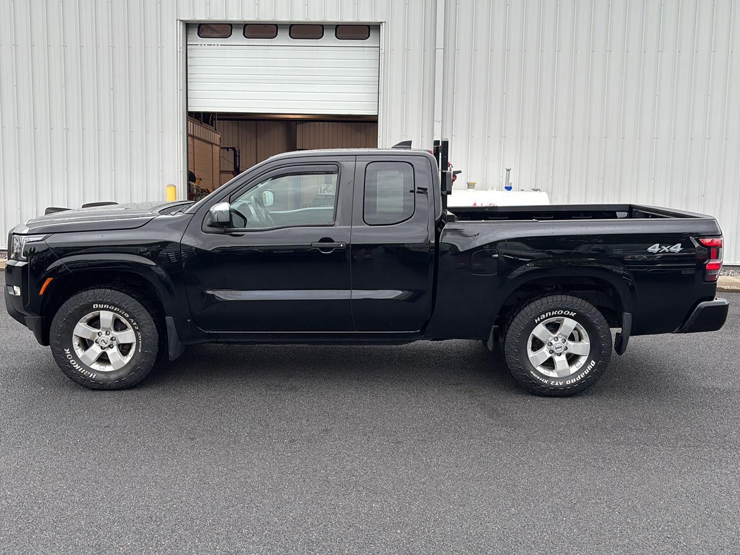 2022 Nissan Frontier S