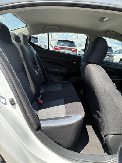 2023 Nissan Versa SV