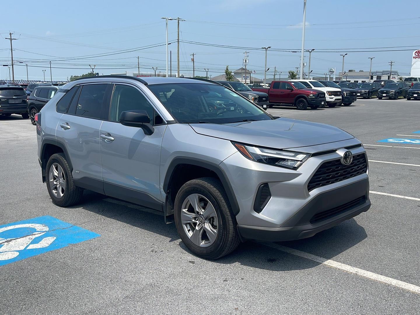 2025 Toyota RAV4 Hybrid LE