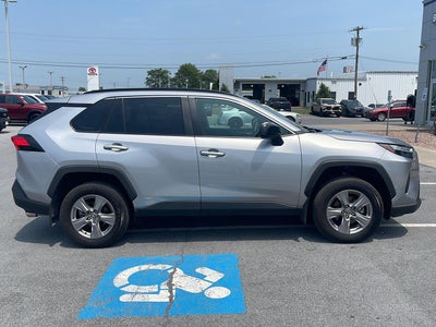 2025 Toyota RAV4 Hybrid LE