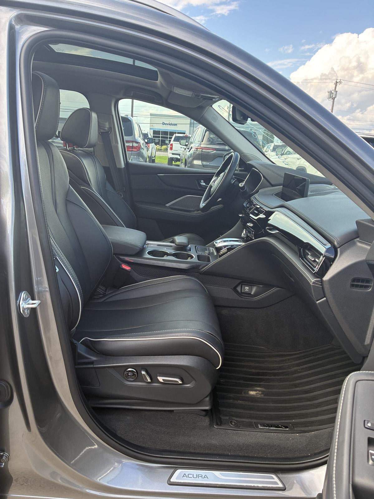 2024 Acura MDX w/Advance Package