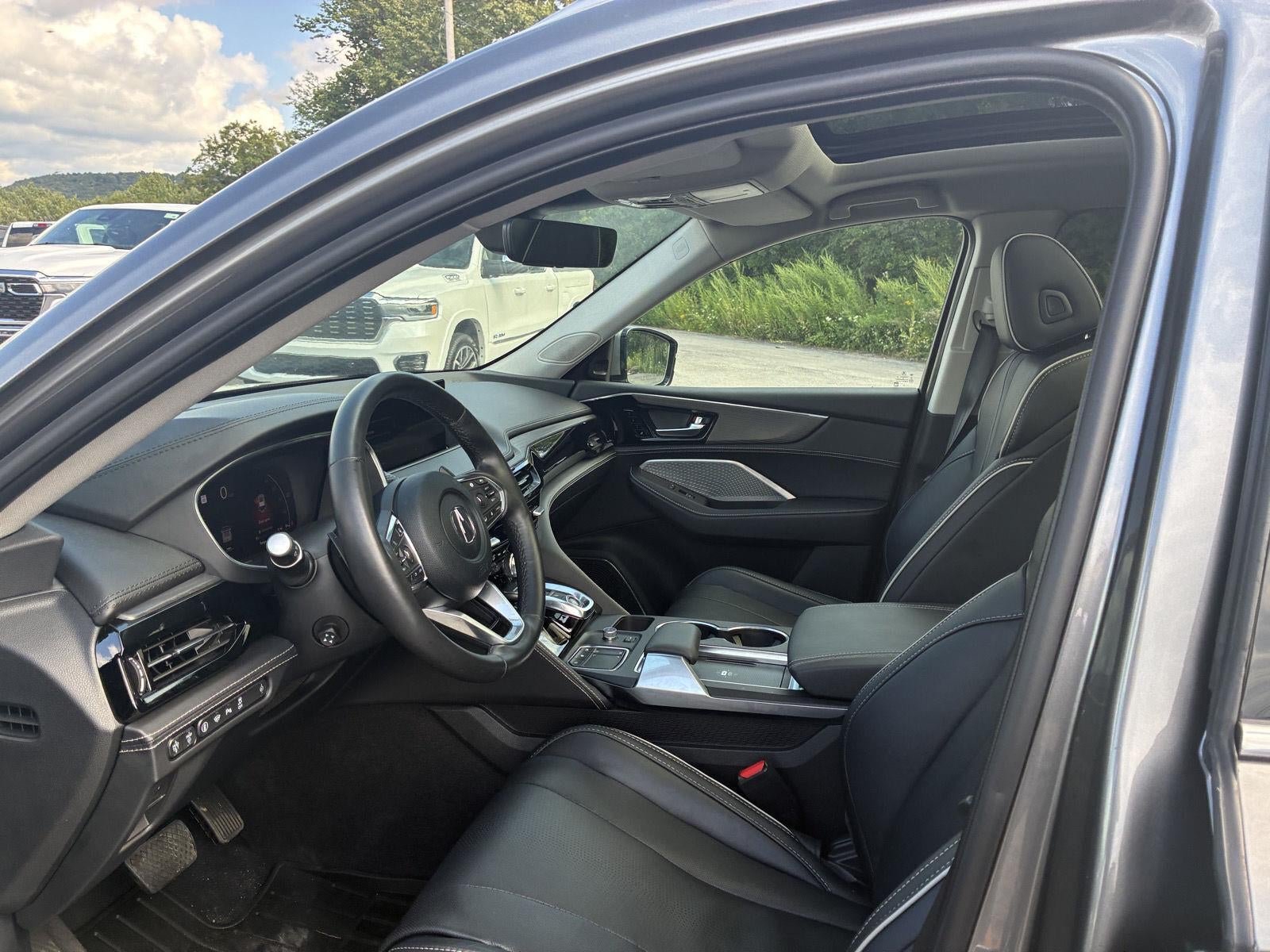 2024 Acura MDX w/Advance Package