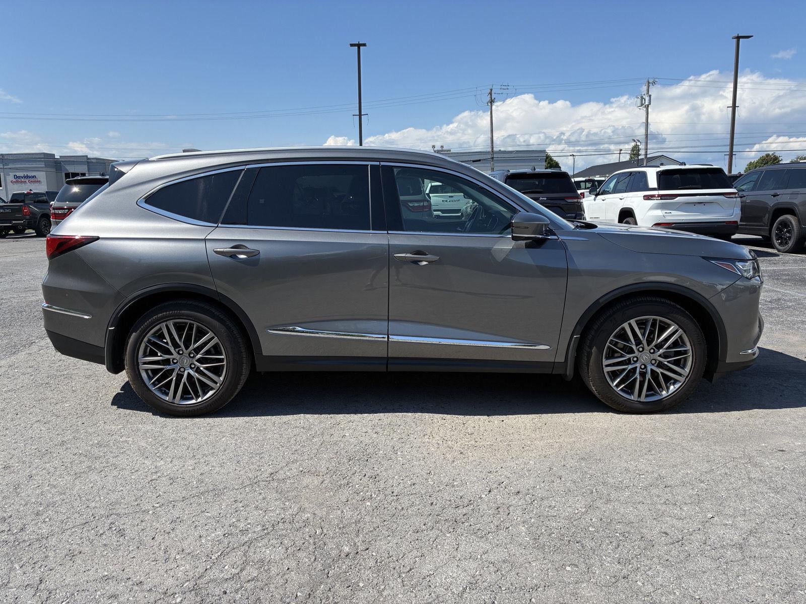 2024 Acura MDX w/Advance Package