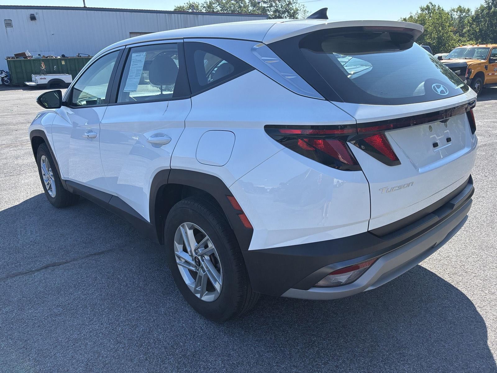 2025 Hyundai Tucson SE