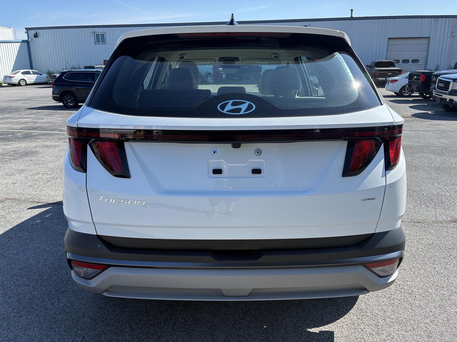 2025 Hyundai Tucson SE