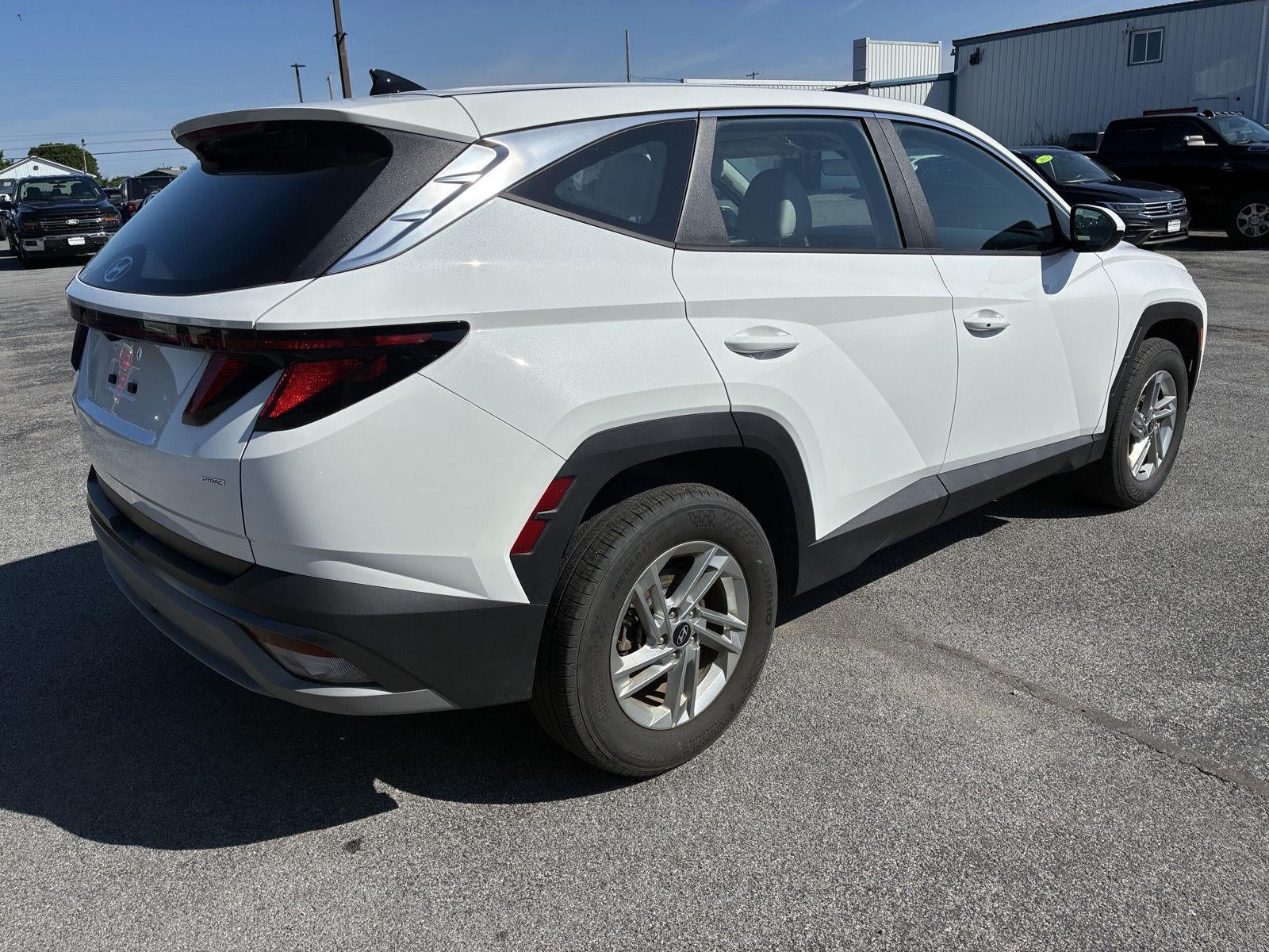 2025 Hyundai Tucson SE