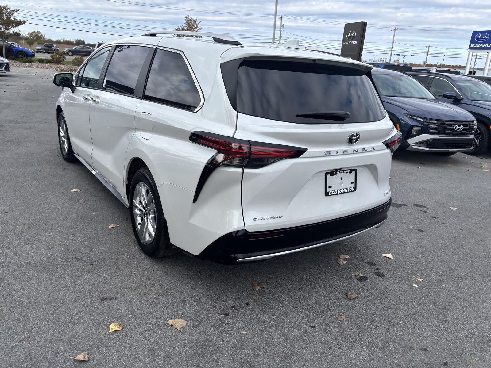 2026 Toyota Sienna Base