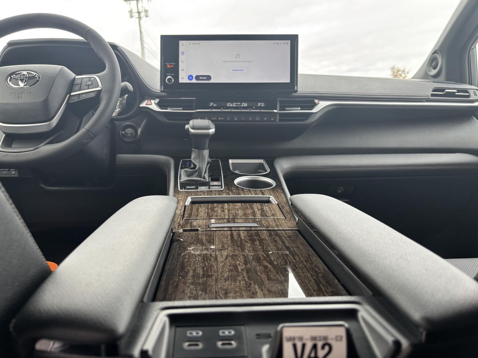 2026 Toyota Sienna Base