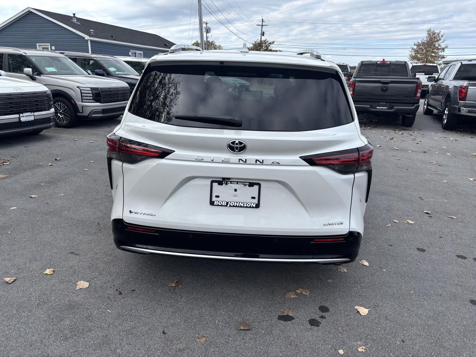 2026 Toyota Sienna Base