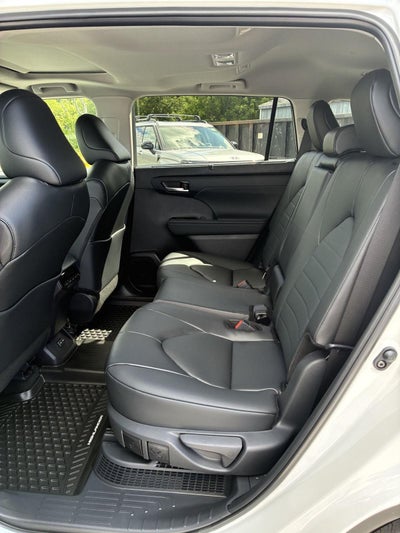 2026 Toyota Highlander Hybrid XLE