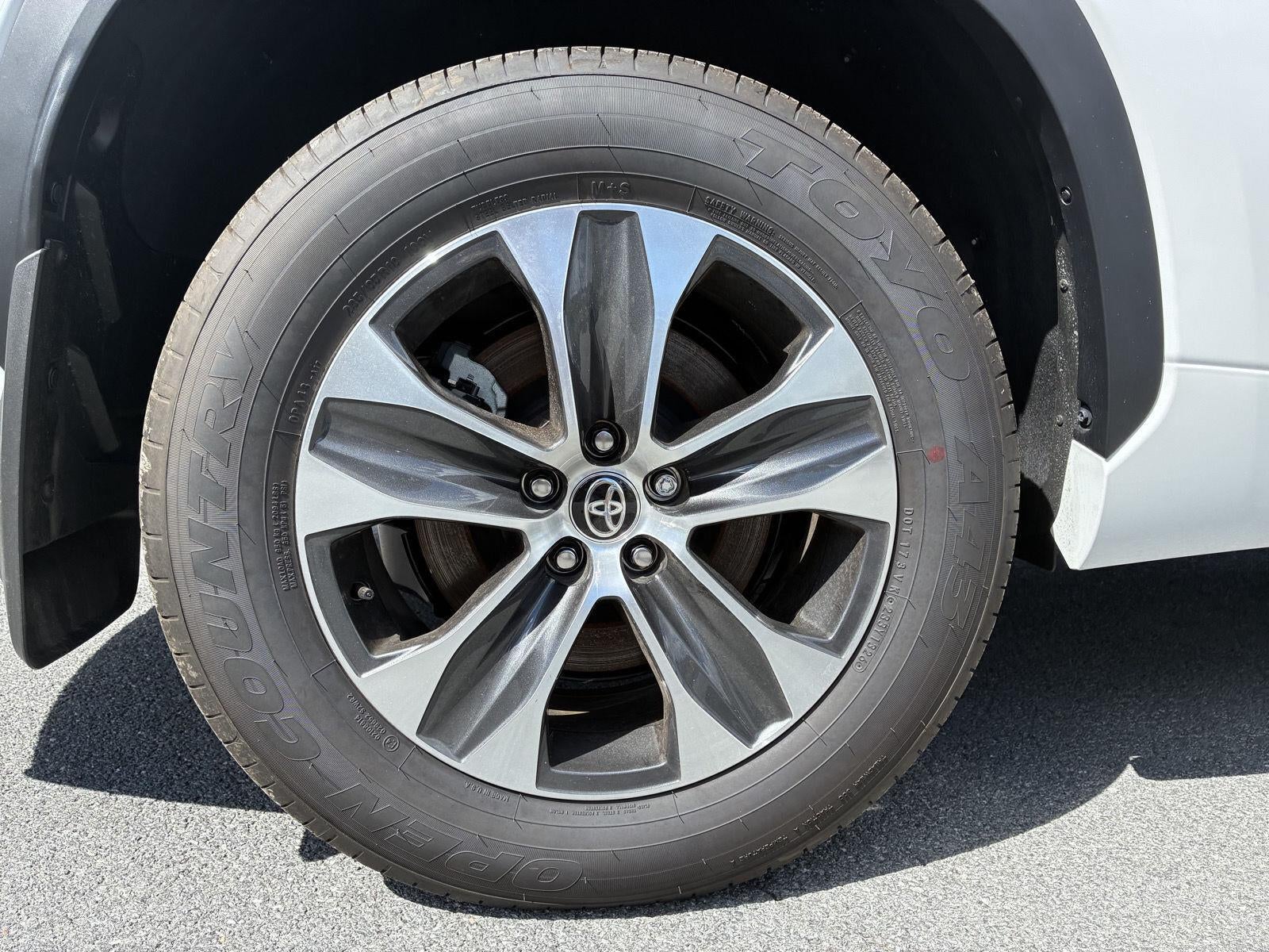2026 Toyota Highlander Hybrid XLE