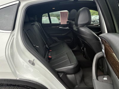 2025 BMW X4 xDrive30i