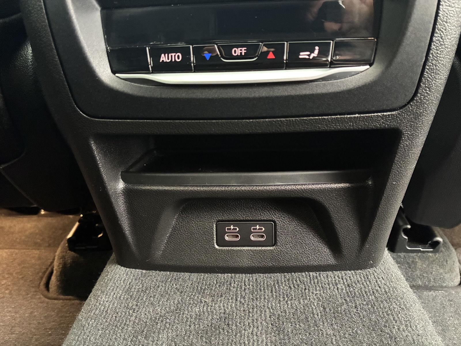 2025 BMW X4 xDrive30i