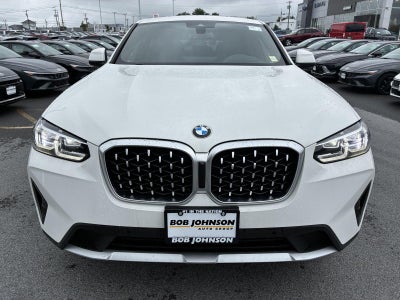 2025 BMW X4 xDrive30i