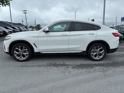 2025 BMW X4 xDrive30i
