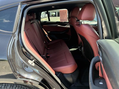 2022 BMW X4 xDrive30i