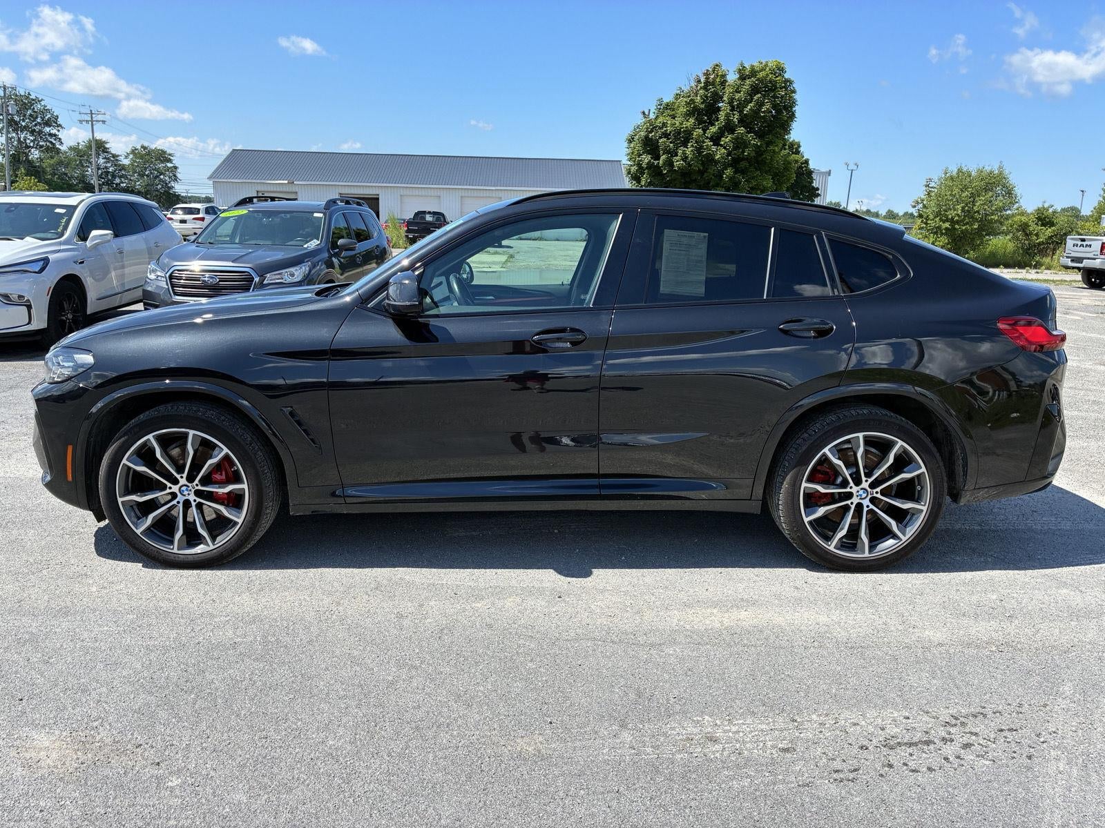 2022 BMW X4 xDrive30i