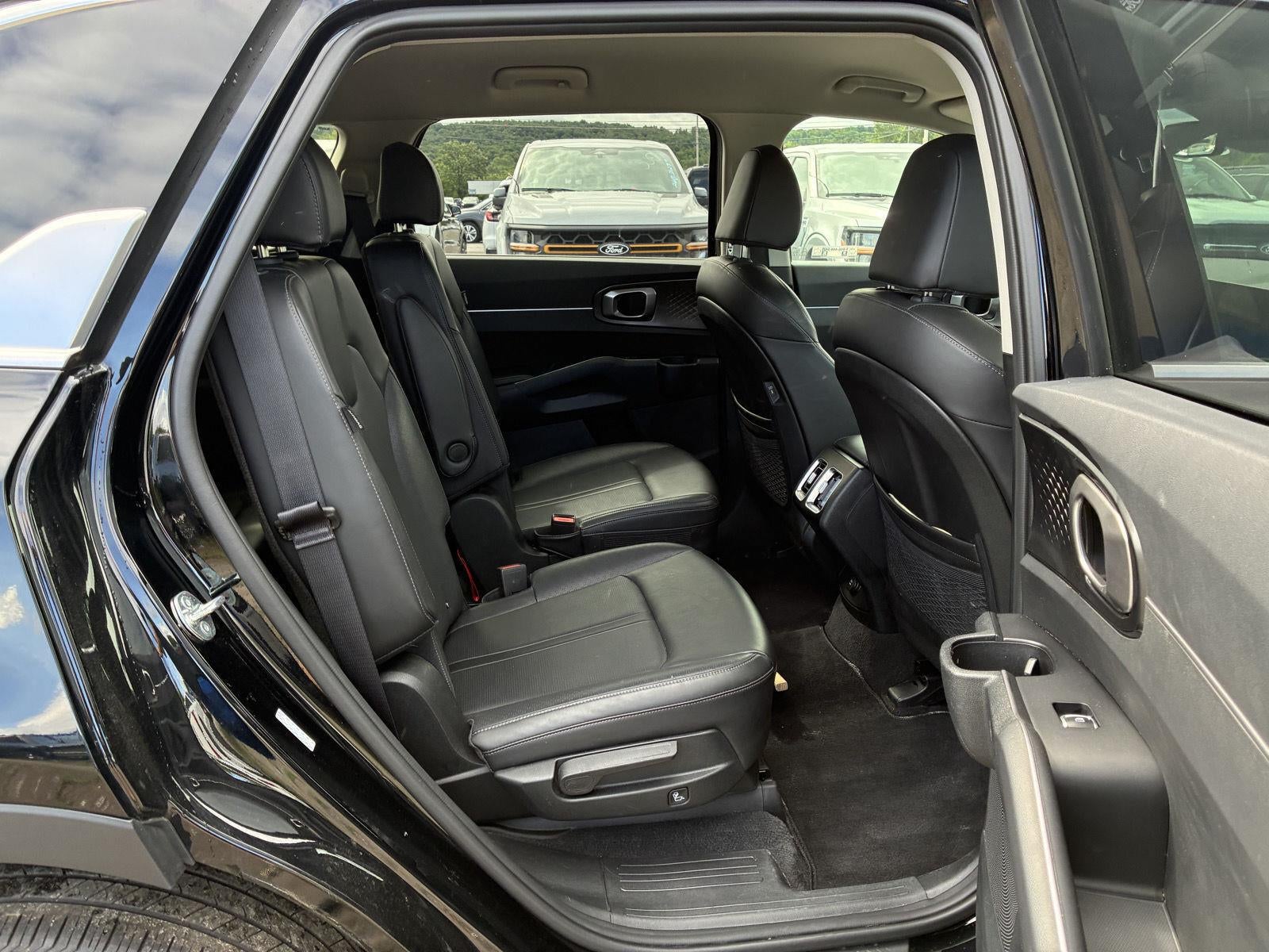 2025 Kia Sorento X-Line EX