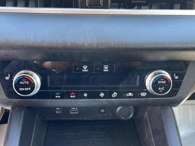 2022 Mitsubishi Outlander SEL Special Edition