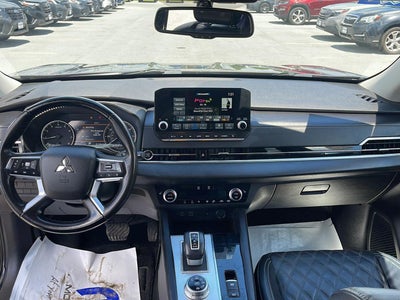 2022 Mitsubishi Outlander SEL Special Edition