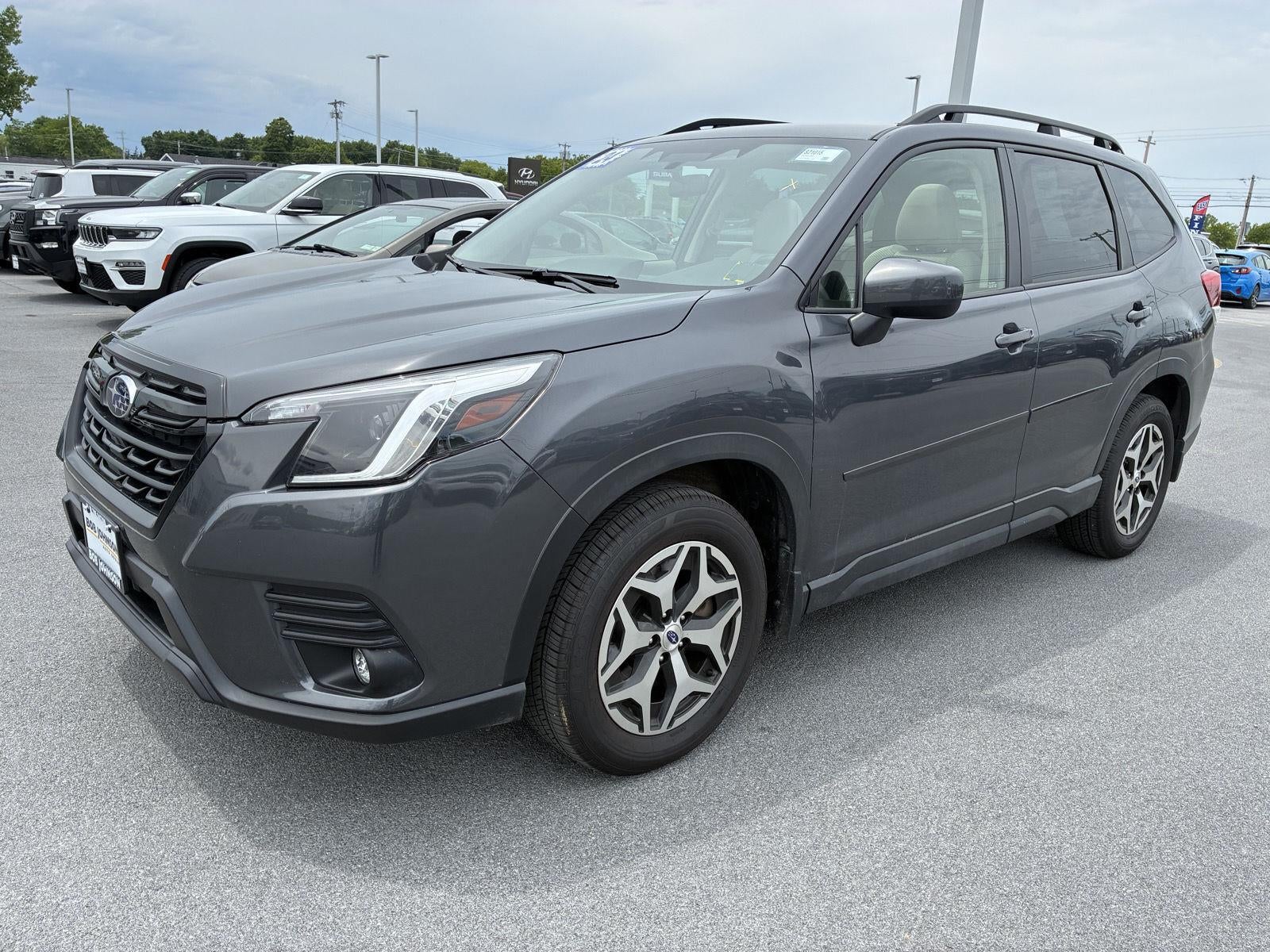 2024 Subaru Forester Premium