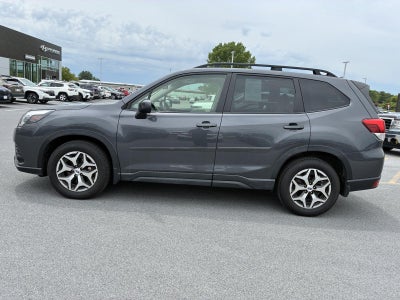 2024 Subaru Forester Premium