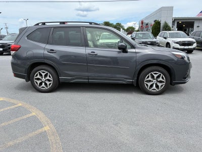 2024 Subaru Forester Premium