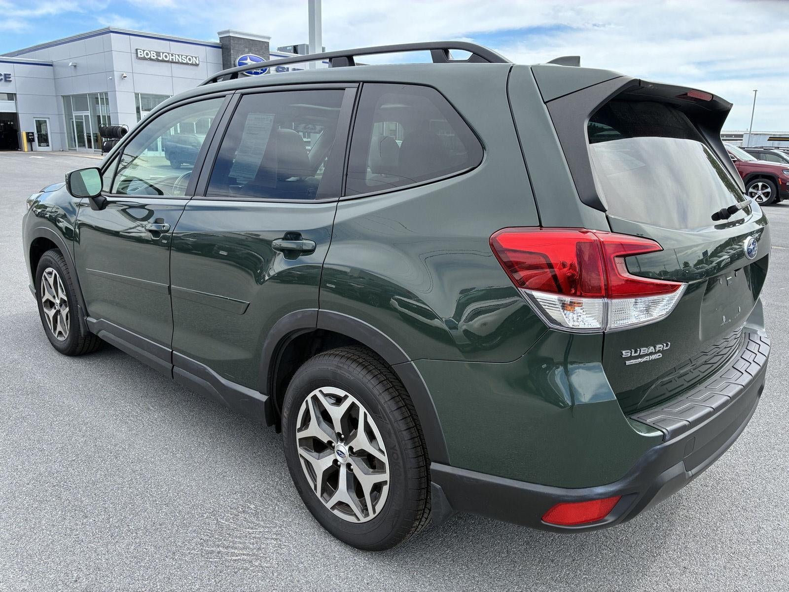 2023 Subaru Forester Premium