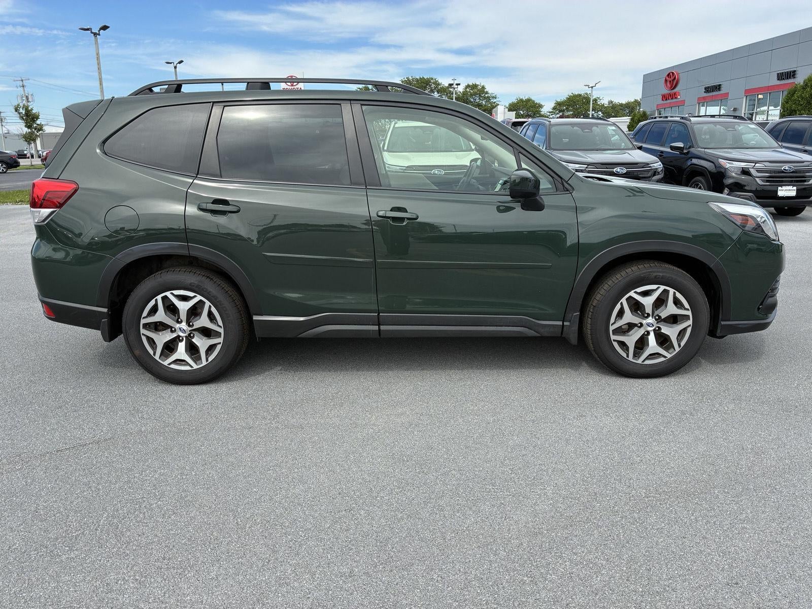 2023 Subaru Forester Premium