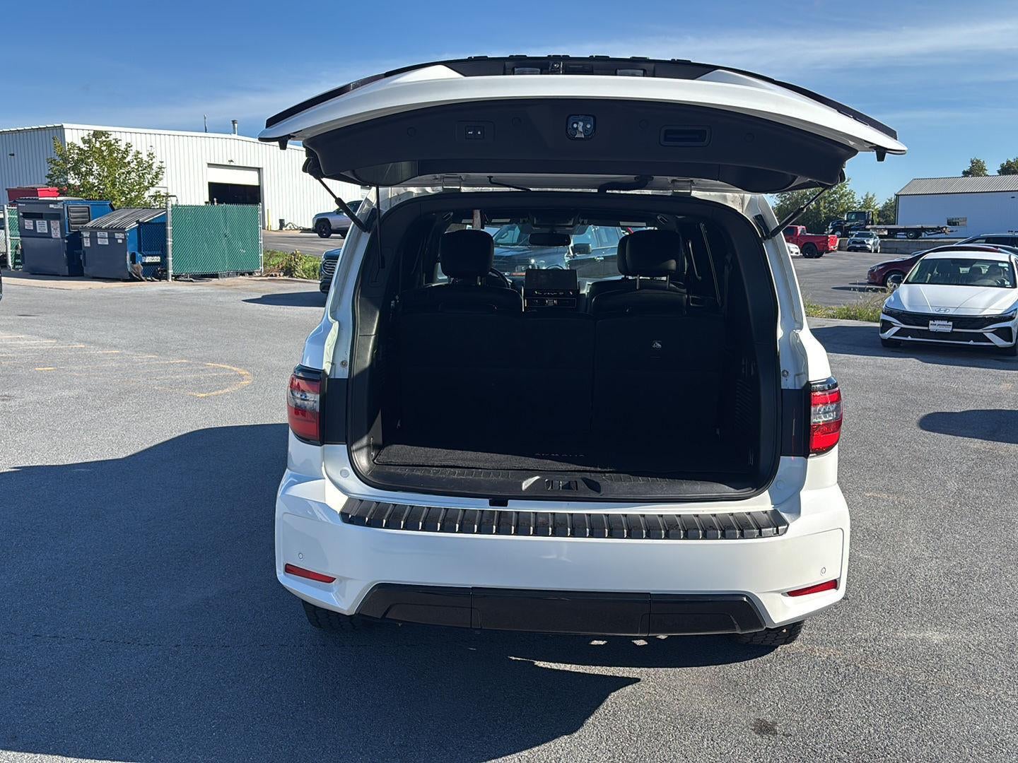 2023 Nissan Armada SL