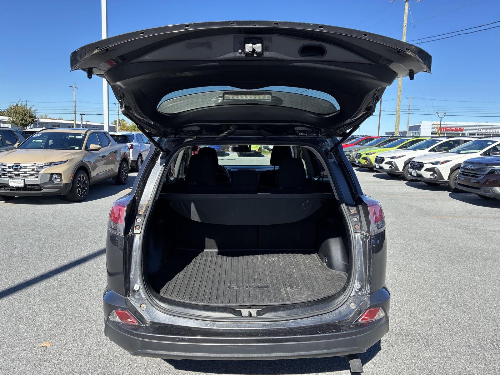 2017 Toyota RAV4 LE