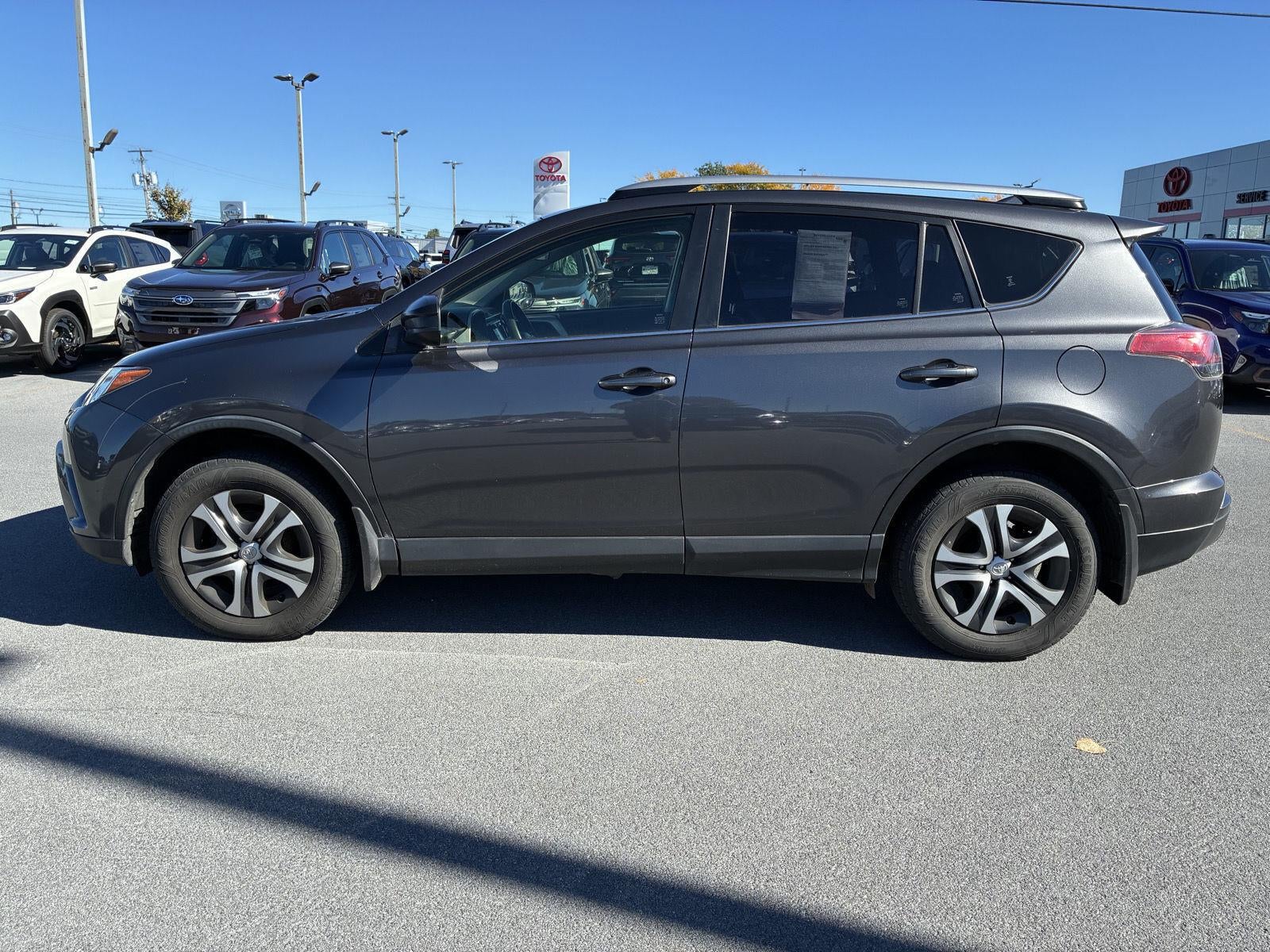 2017 Toyota RAV4 LE