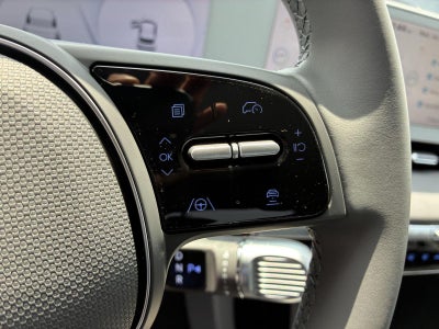 2024 Hyundai IONIQ 5 SE