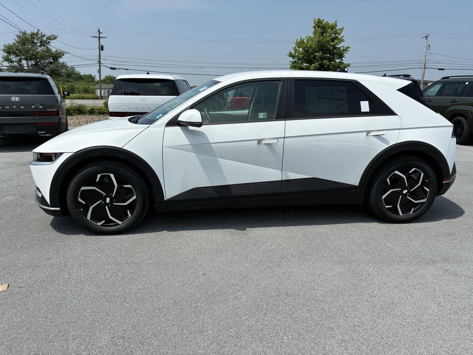 2024 Hyundai IONIQ 5 SE