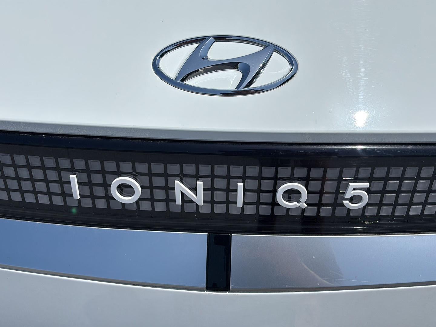 2024 Hyundai IONIQ 5 Limited