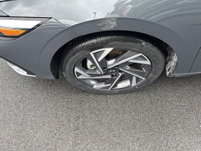 2025 Hyundai Elantra Hybrid SEL Sport