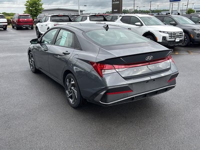 2025 Hyundai Elantra Hybrid SEL Sport