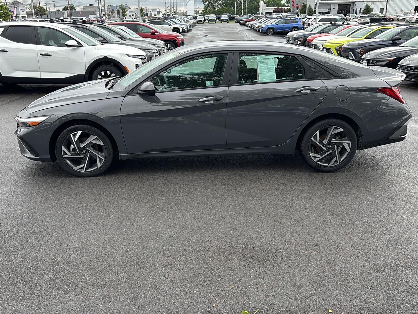2025 Hyundai Elantra Hybrid SEL Sport