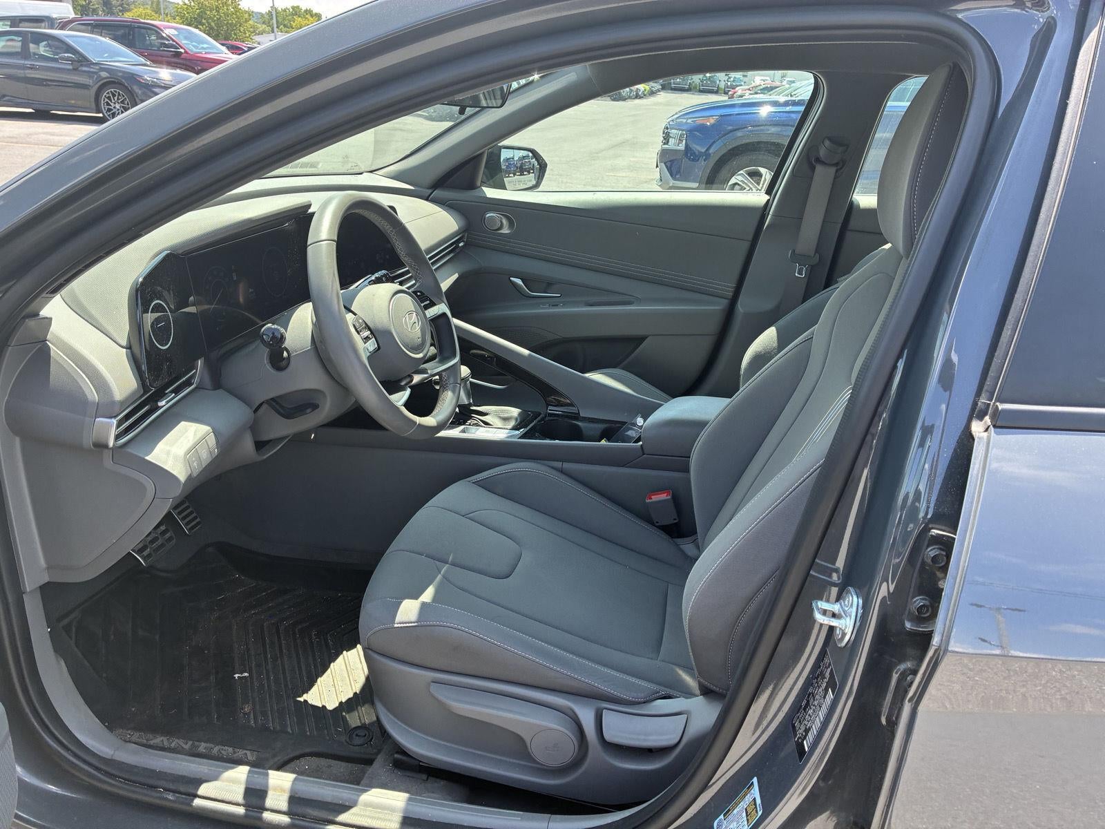 2025 Hyundai Elantra Hybrid SEL Sport