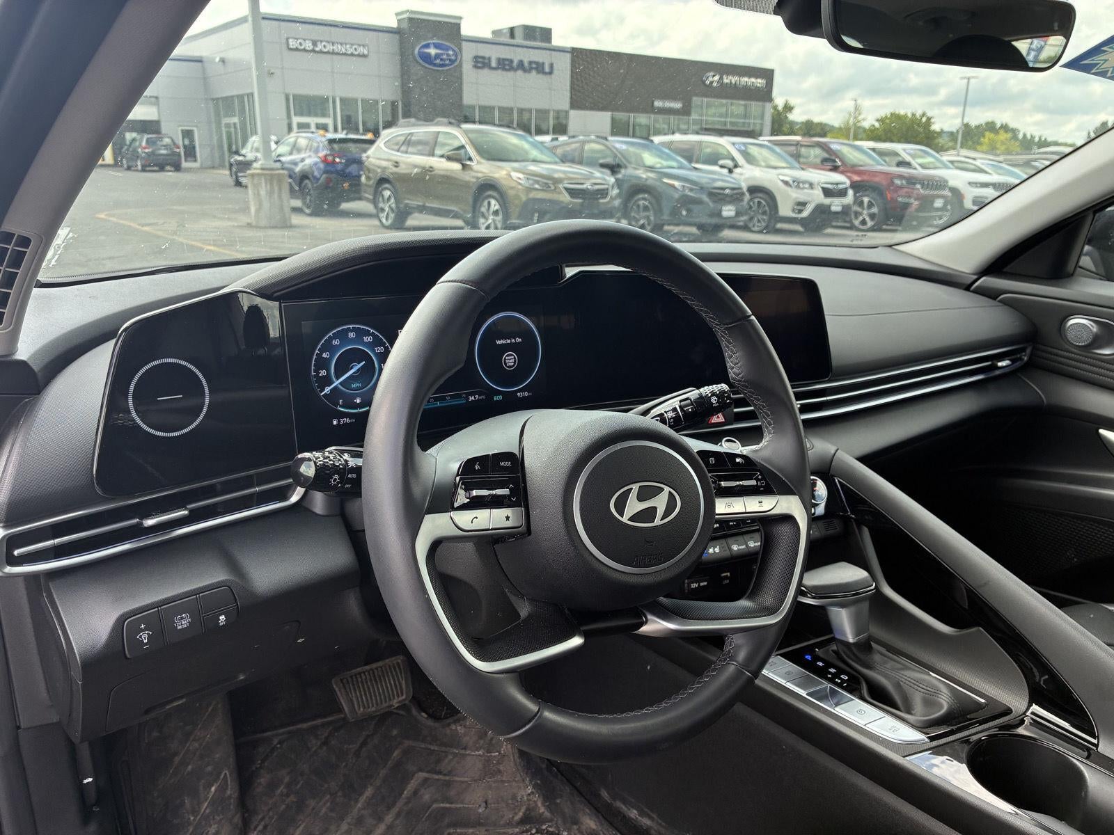 2025 Hyundai Elantra Hybrid Limited