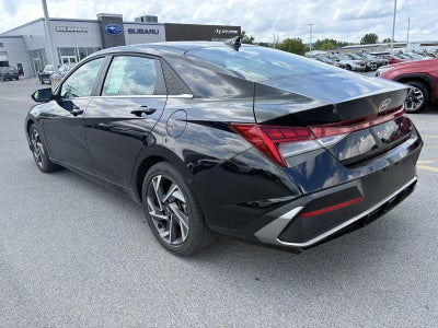 2025 Hyundai Elantra Hybrid Limited