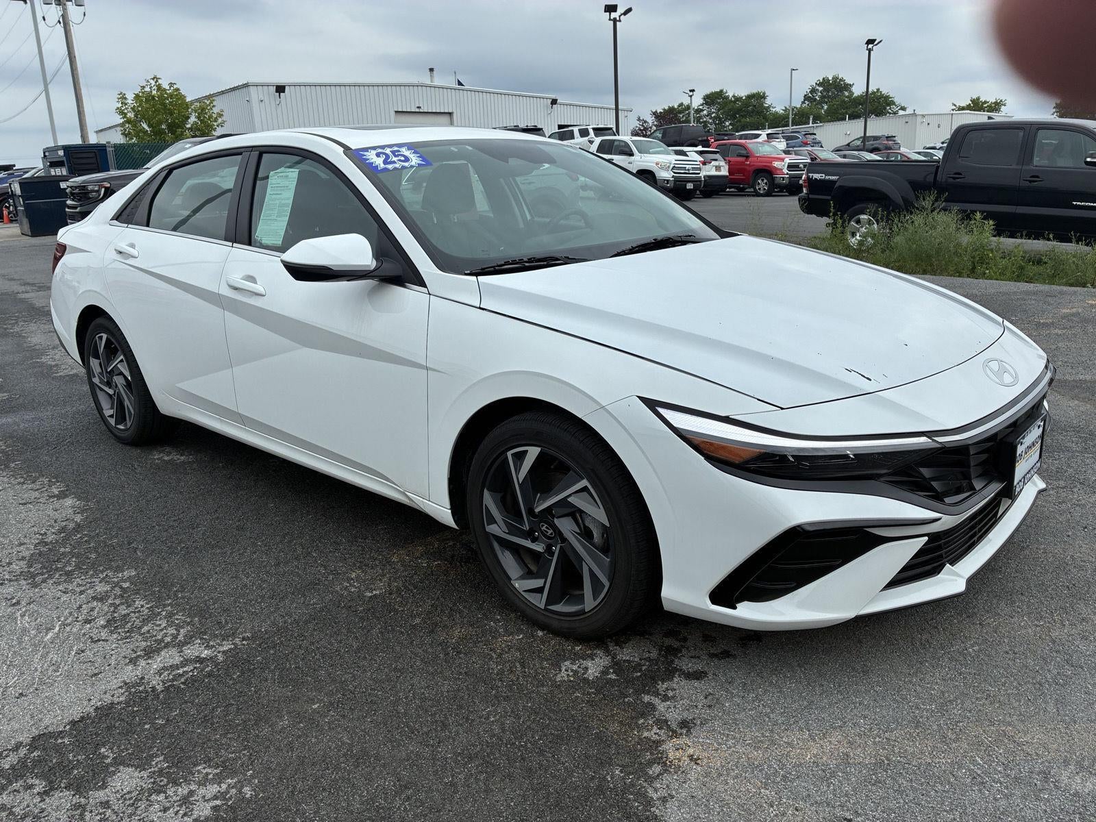 2025 Hyundai Elantra Hybrid Limited