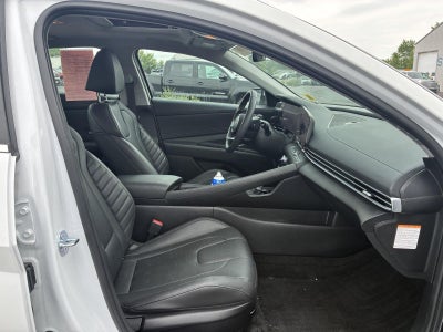 2025 Hyundai Elantra Hybrid Limited