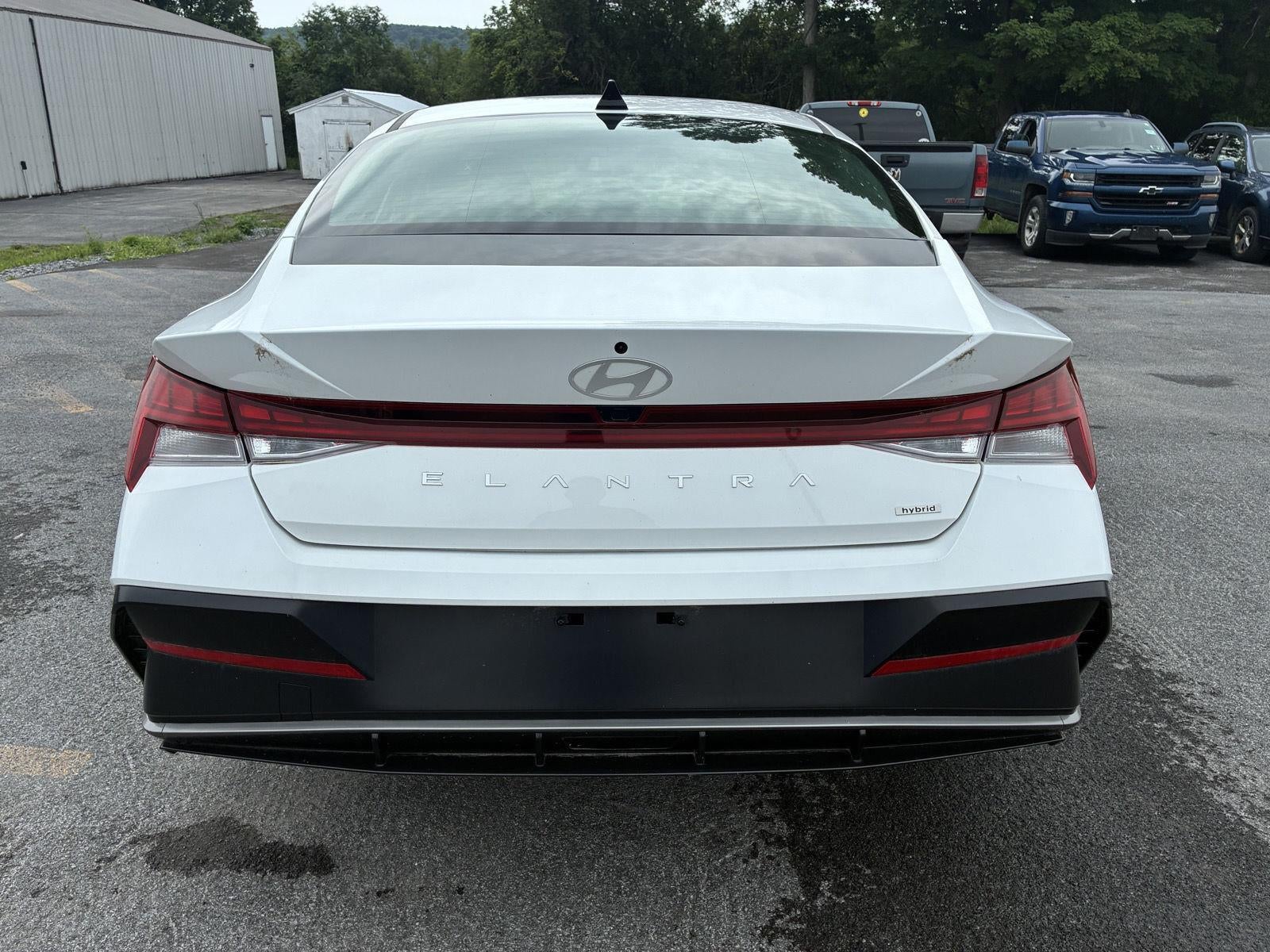 2025 Hyundai Elantra Hybrid Limited