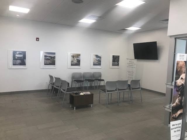 Service waiting area